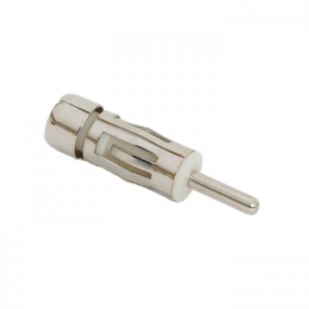 Adaptor antenă auto